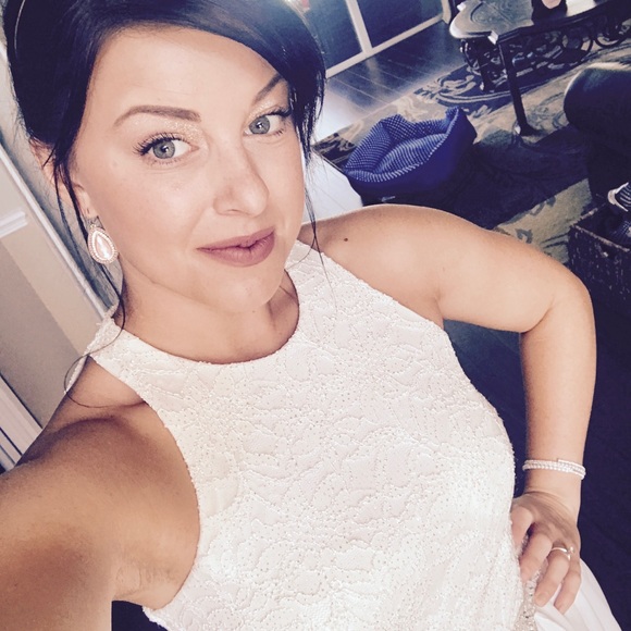 Meet your Posher, Jaclynn - Picture 6 of 8